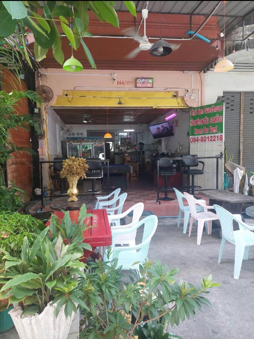 Pluemchai Guesthouse Jomtien Beach Exterior foto